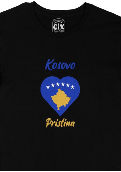 Piriştine Kosova Bayraklı Kalpli Siyah Tişört