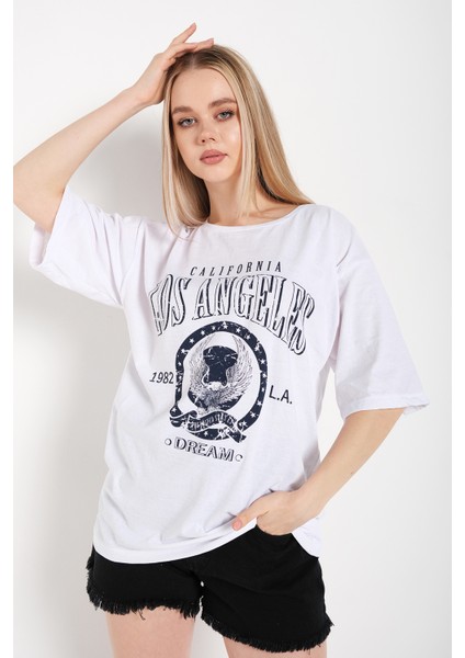 Kadın Oversize Los Angeles Baskılı fırsatları