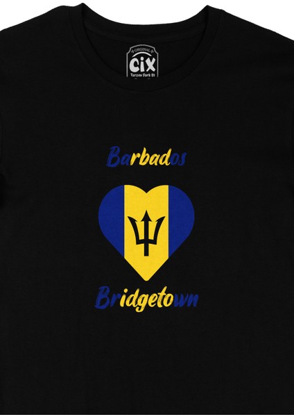 Bridgetown Barbados Bayraklı Kalpli Siyah Tişört fiyatları