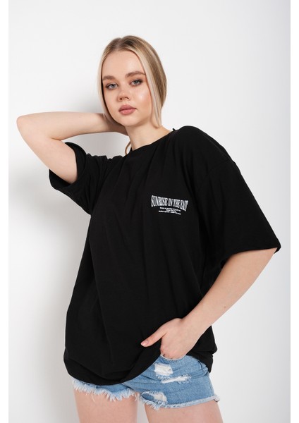 Kadın Japanese Sırt Baskılı T-Shirt modelleri