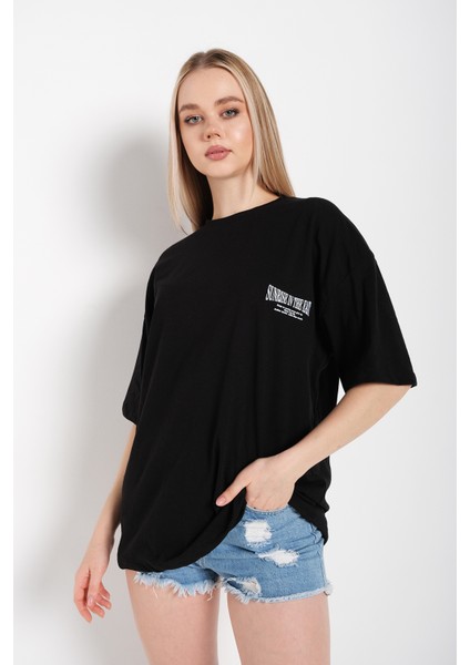 Kadın Japanese Sırt Baskılı T-Shirt fırsatları