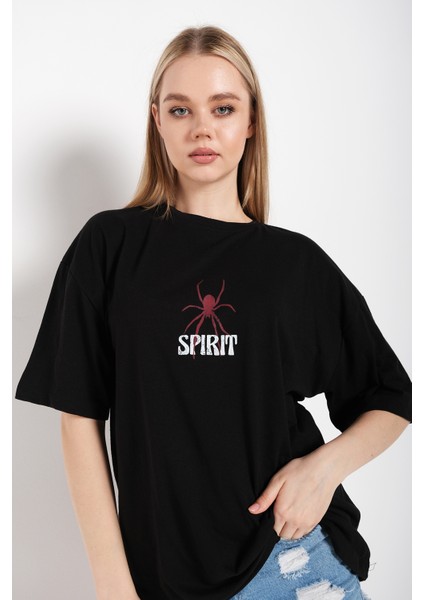Kadın Spirit Baskılı T-Shirt indirimleri