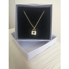 Shopping Day Zirkon Taşlı Kilit Kolye