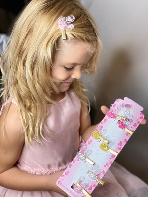 Queen Aksesuar Hareketli Incili Pullu Parlak Tavşan 8li Toka Seti Renkli Altın Pensli