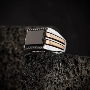 RevSilver Orijinal 925 Gümüş Erkek Yüzük Kaplan Gözü Akik ve Oniks Taşlı