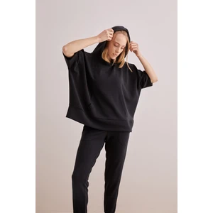 Kadın Pamuklu Yumuşak Dokulu Sweatshirt