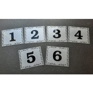 Kapı Numarası 5.5x6.5 cm Metalik Gümüş Gri Üzeri Siyah Baskı Kendinden Yapışkanlı No:1 Den 6 Ya