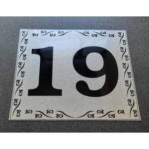 Kapı Numarası 10X12 cm  Metalik Gümüş Gri Üzeri Siyah Baskı Kendinden Yapışkanlı No:19