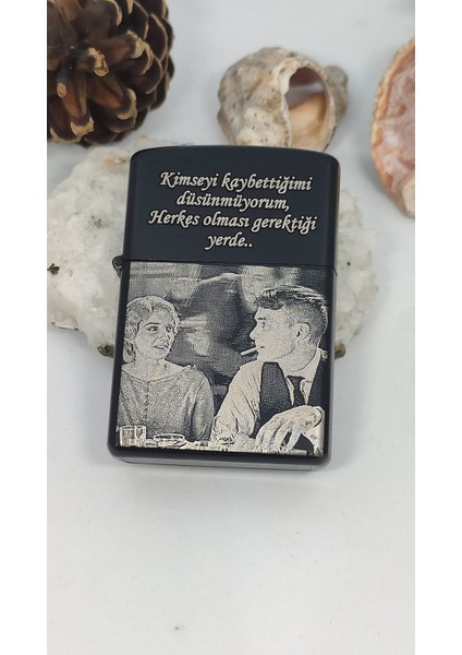 Kişiye Özel Resimli Gazlı Kaliteli Zippo Çakmak Resim & Yazı & Logo Yapılan Siyah