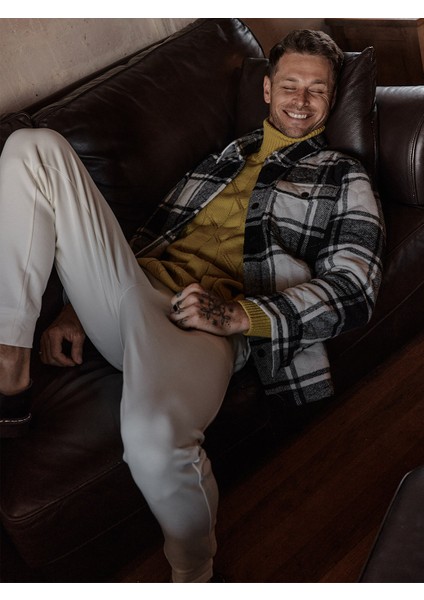 Erkek Siyah Ekose Desenli Oversize Mont modelleri