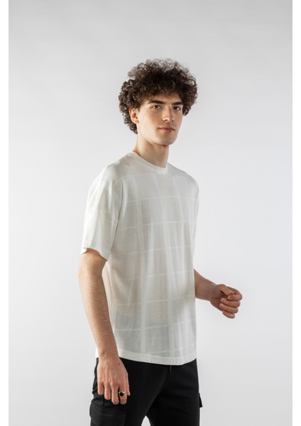 Erkek Jakarlı Oversize Kısa Kollu T-Shirt fiyatları