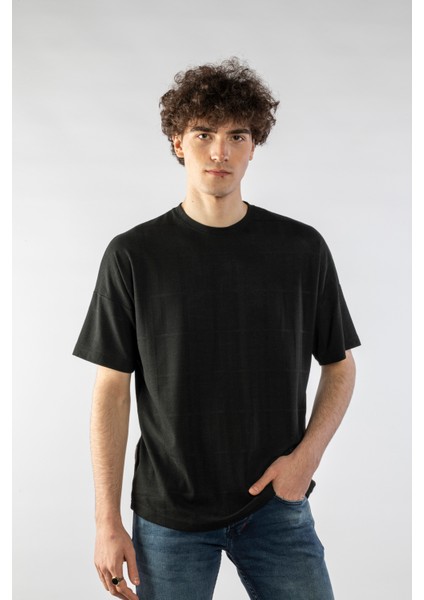Erkek Jakarlı Oversize Kısa Kollu T-Shirt fırsatları