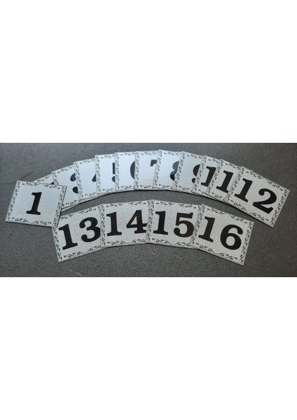 Kapı Numarası 5.5x6.5 cm Metalik Gümüş Gri Üzeri Siyah Baskı Kendinden Yapışkanlı No:1 Den 16’a