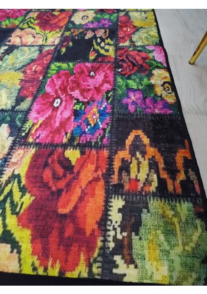 Kaymaz Tabanlı Yıkanabilir Patchwork Kilim Desenli Dokuma Taban Halı