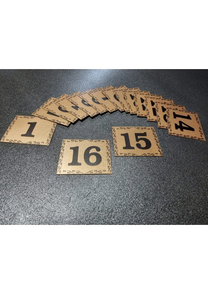 Kapı Numarası 5.5x6.5 cm Metalik Altın Sarı Üzeri Siyah Baskı Kendinden Yapışkanlı No:1 Den 16’a