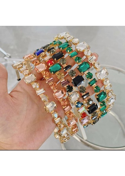 Trend Lüks Beyaz Kristal Sıra Taşlı Metal Gold Taç fiyatları