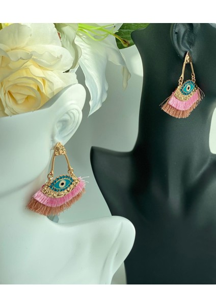 Yeni Sezon Göz Nazar Taşlı Üçgen Püsküllü Küpe Pembe