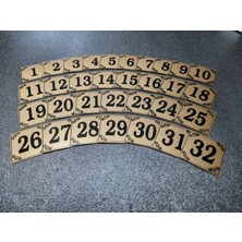 Kapı Numaraları 3x3 cm Metalik Altınsarı Üzeri Siyah Baskı Yapışkanlı No 1 Den 32E