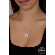 Swarovski Crystal Kadın Kare Gümüş Kolye