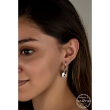 Swarovski Crystal Kadın Düz Delikli Baget Gümüş Küpe