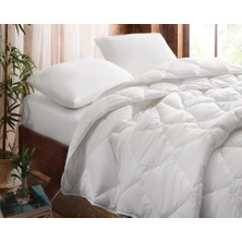 Taç Yeni Sezon Mikrofiber Çiftkişilik Yorgan + 2'li Yastık Seti