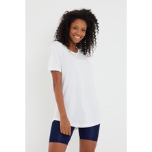 Cool Tarz Tarz Cool Women Beyaz Pis Yaka Salaş T-SHIRT-XKTCPS001R15S