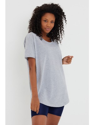 Cool Tarz Tarz Cool Women Gri Pis Yaka Salaş T-SHIRT-XKTCPS001R10S