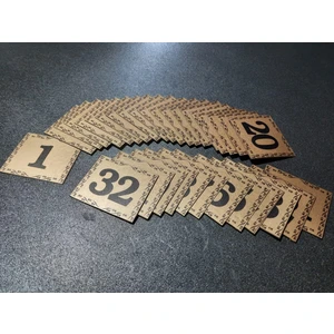 Kapı Numarası  5.5x6.5 cm  Metalik Altın Sarı Üzeri Siyah Baskı Kendinden Yapışkanlı No:1 Den 32’e