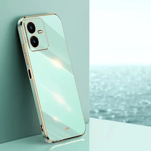 M.TK Moveteck Vivo Y22S Uyumlu Kılıf Kamera Korumalı Parlak Gold Şerit Kenarlı Yumuşak Silikon Tarz Kapak