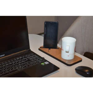 Bardaklıklı Masaüstü Ahşap Telefon Tutucu Açık Ceviz