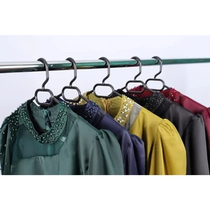 Group  Elbise Askısı (12 Adet)