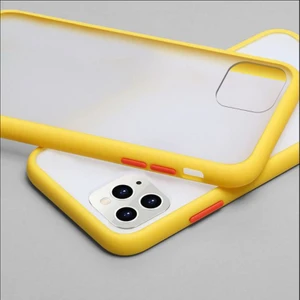 Apple iPhone 11 Pro Max Kılıf Zebana Stylish Silikon Kenar Kılıf Sarı