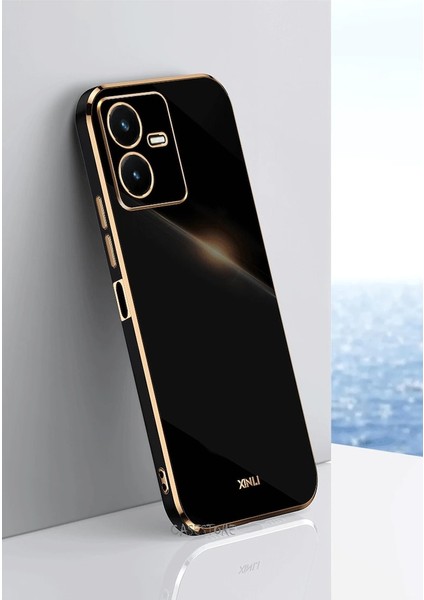 Vivo Y22S Uyumlu Kılıf Kamera Korumalı Parlak Gold Şerit Kenarlı Yumuşak Silikon Tarz Kapak