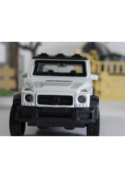 Mercedes G 63 Pick-Up Metal Çek Bırak Diecast Oyuncak Araba