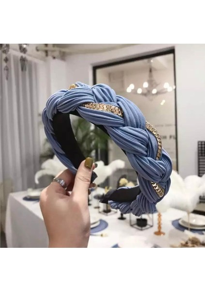 Yeni Sezon Moda Örgü Metal Zincirli Lüks Taç Açık Mavi Parlak