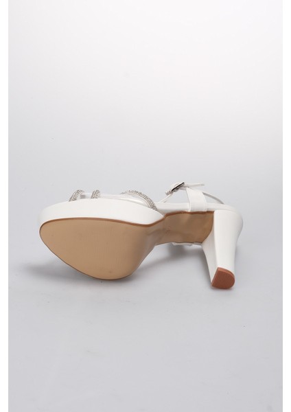 Taşlı Beyaz Renk Kadın Topuklu Ayakkabı indirimleri