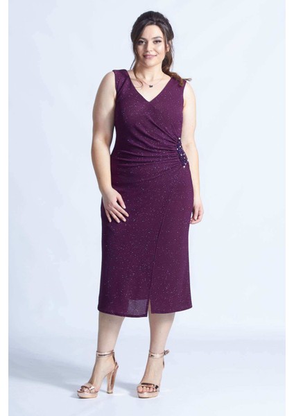 8005 Mürdüm Simli Esnek Kumaş Beli Işlemeli Büyük Beden Elbise fiyatları