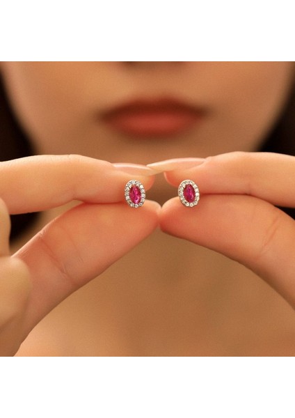 925 Ayar Gümüş Ruby Taşlı Oval Küpe