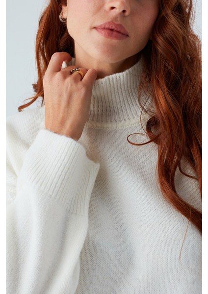 Macumba Pullover Balıkçı Yaka Yumuşak Dokulu Kadın Triko Kazak Beyaz modelleri