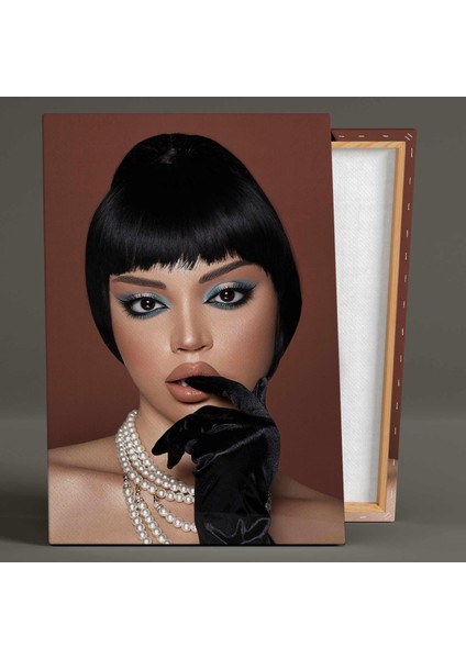 Mavi Tonlarında Makyajlı Inci Kolye Eldivenli Vintage Make Up Kuaför Kanvas Tablo