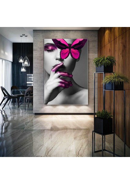 Pembe Makyajlı Kadın ve Pembe Kelebek Make Up Dekoratif Kanvas Tablo