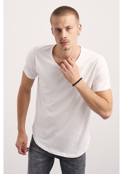 3'lü Paket Beyaz-Siyah-Lacivert Pis Yaka Salaş T-Shirt modelleri