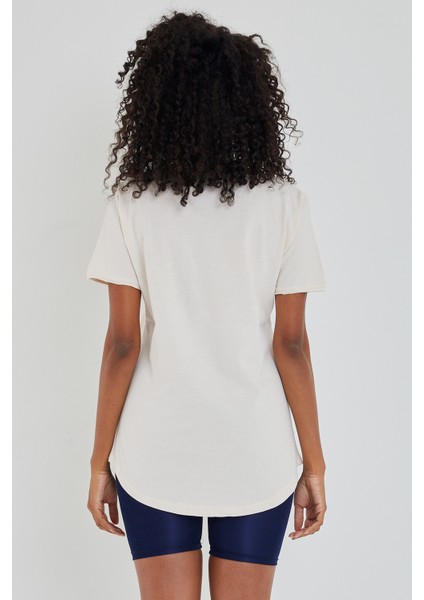 Tarz Cool Women Ekru Pis Yaka Salaş T-SHIRT-XKTCPS001R11S fiyatları