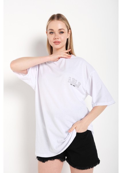 Kadın Oversize Able Baskılı T-Shirt fırsatları