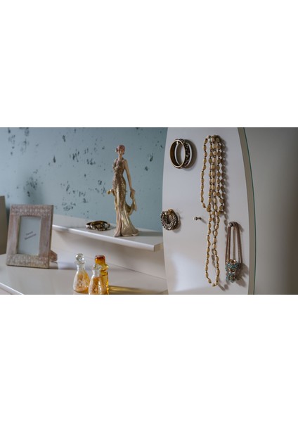 Marsilya Makyaj Masası Aynalı fırsatları