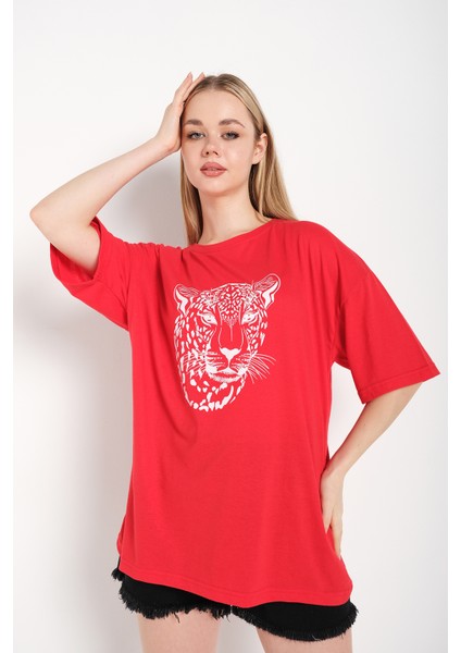 Kadın Leopar Figür Baskılı Oversize T-Shirt