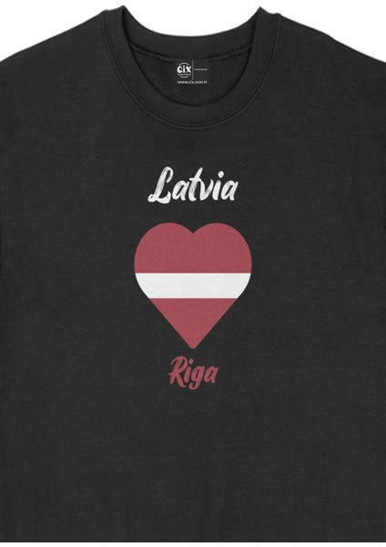 Riga Letonya Bayraklı Kalpli Siyah Sweatshirt fiyatları