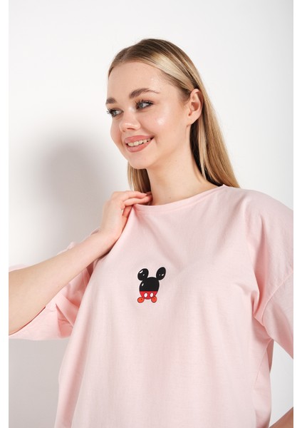 Kadın Sırt Baskılı Mickey Mouse T-Shirt