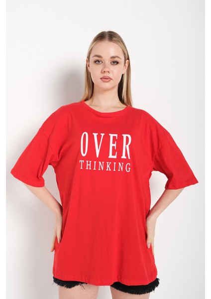 Kadın Over Thinking Baskılı Oversize T-Shirt modelleri
