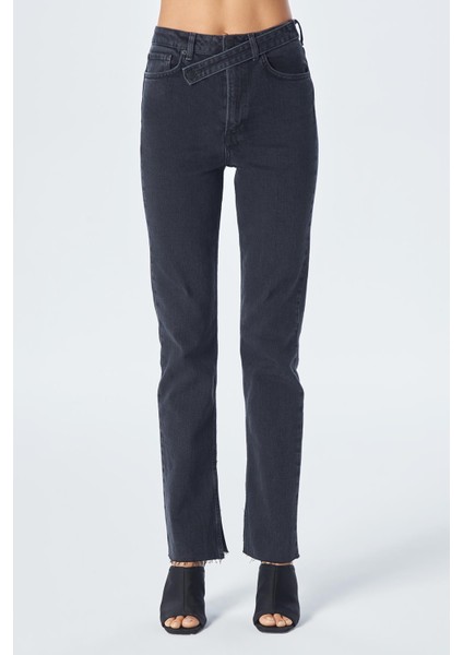 Antrasit Slim Straight Paçası Yırtmaçlı Çapraz Kemerli Jean Pantolon C 4556-011 fiyatları